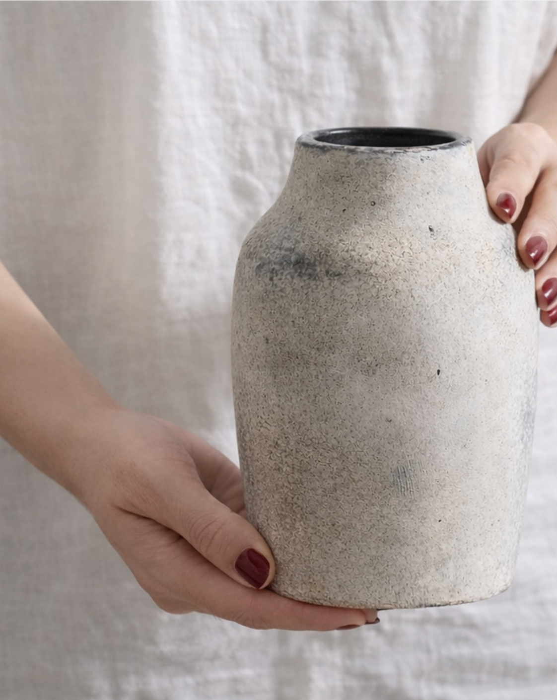 Cotswold Farmhouse Ceramic Vase - Neutral