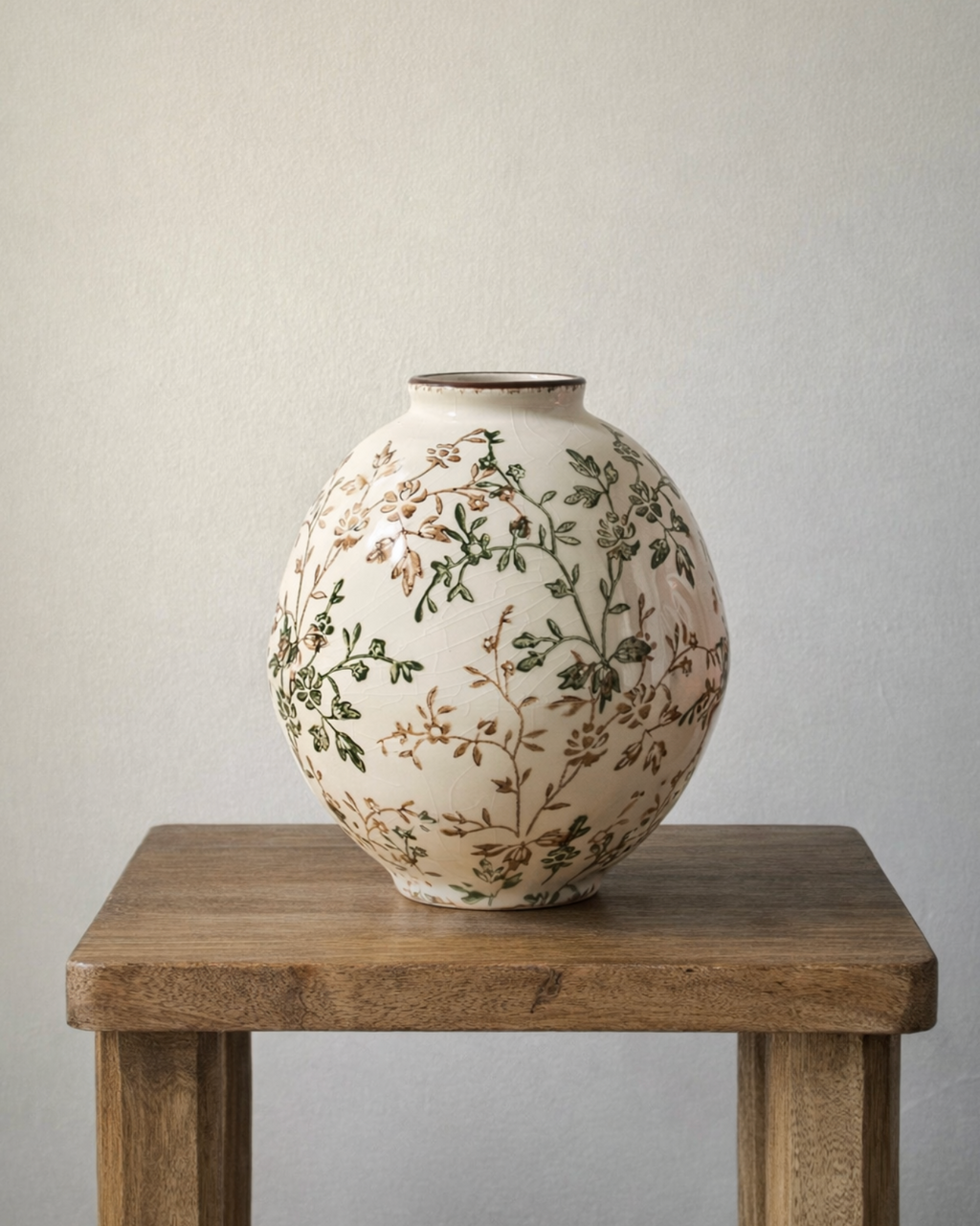 Yuna Round Ceramic Vase