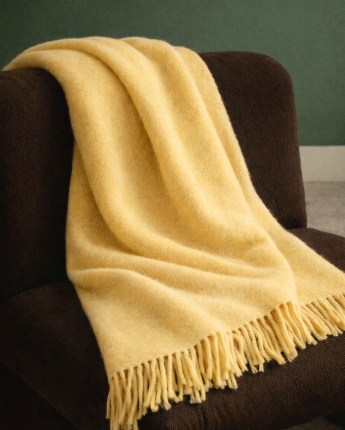 Canberra Natural Lambswool Throw - Lemon