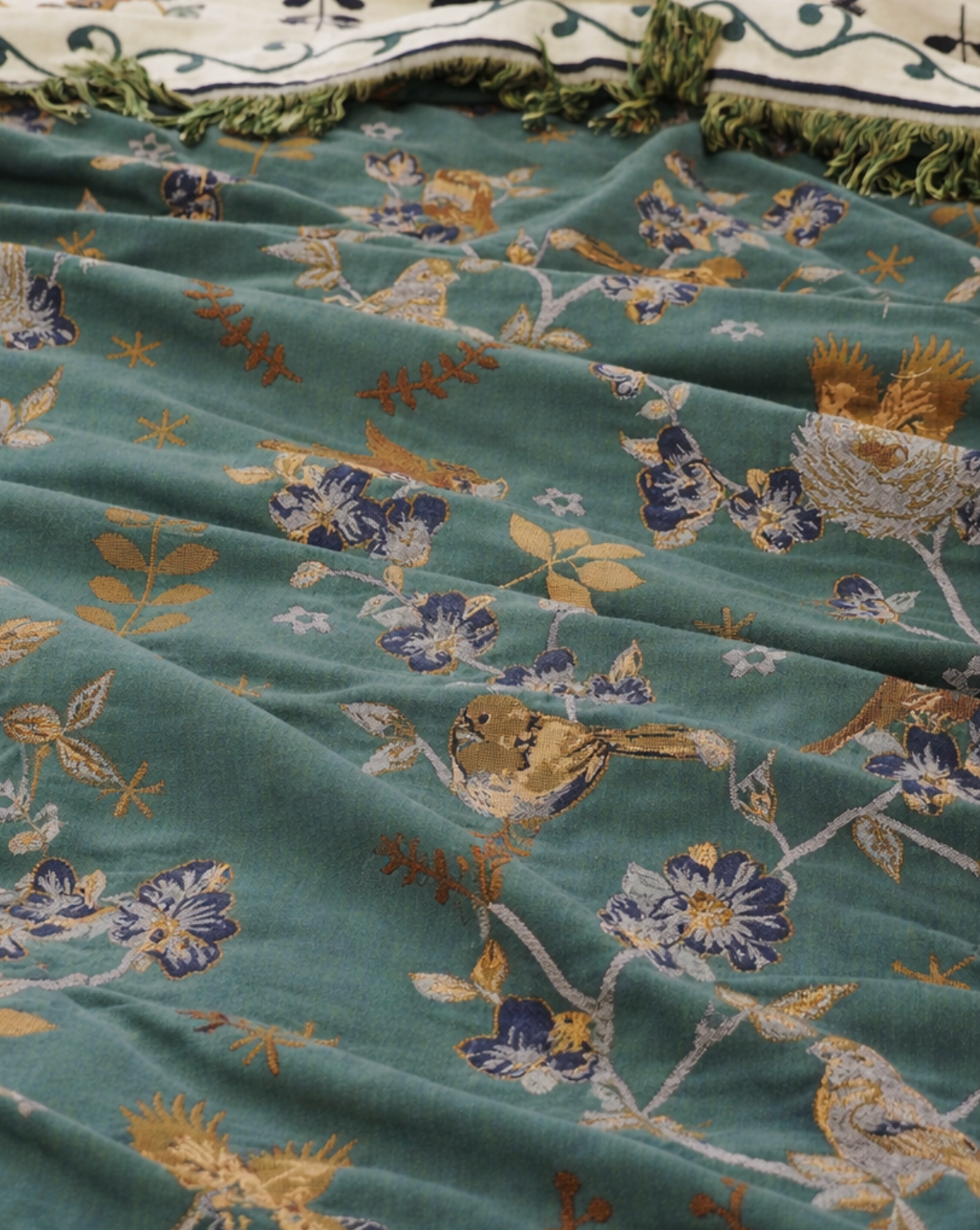 Yuna Organic Cotton throw - Green