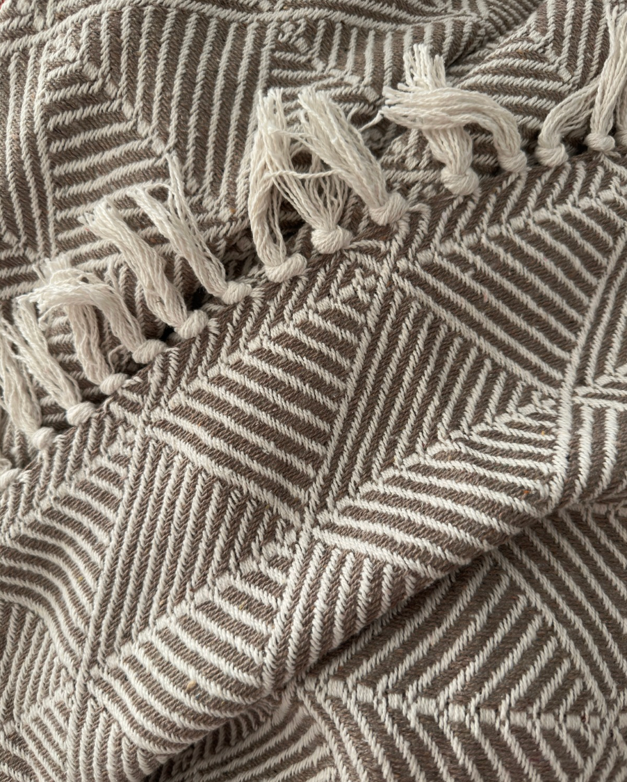 Oxford Minimal Design Throw - Taupe