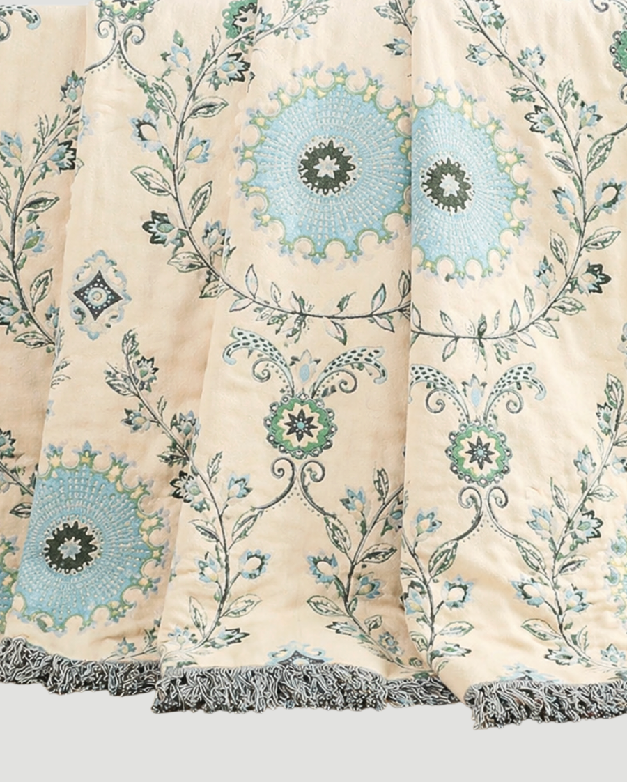 Yuna Organic Cotton throw - Spring Garden